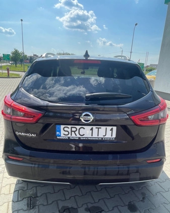 Nissan Qashqai cena 61800 przebieg: 130647, rok produkcji 2017 z Racibórz małe 704